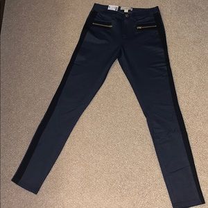 NWT Navy Jeggings